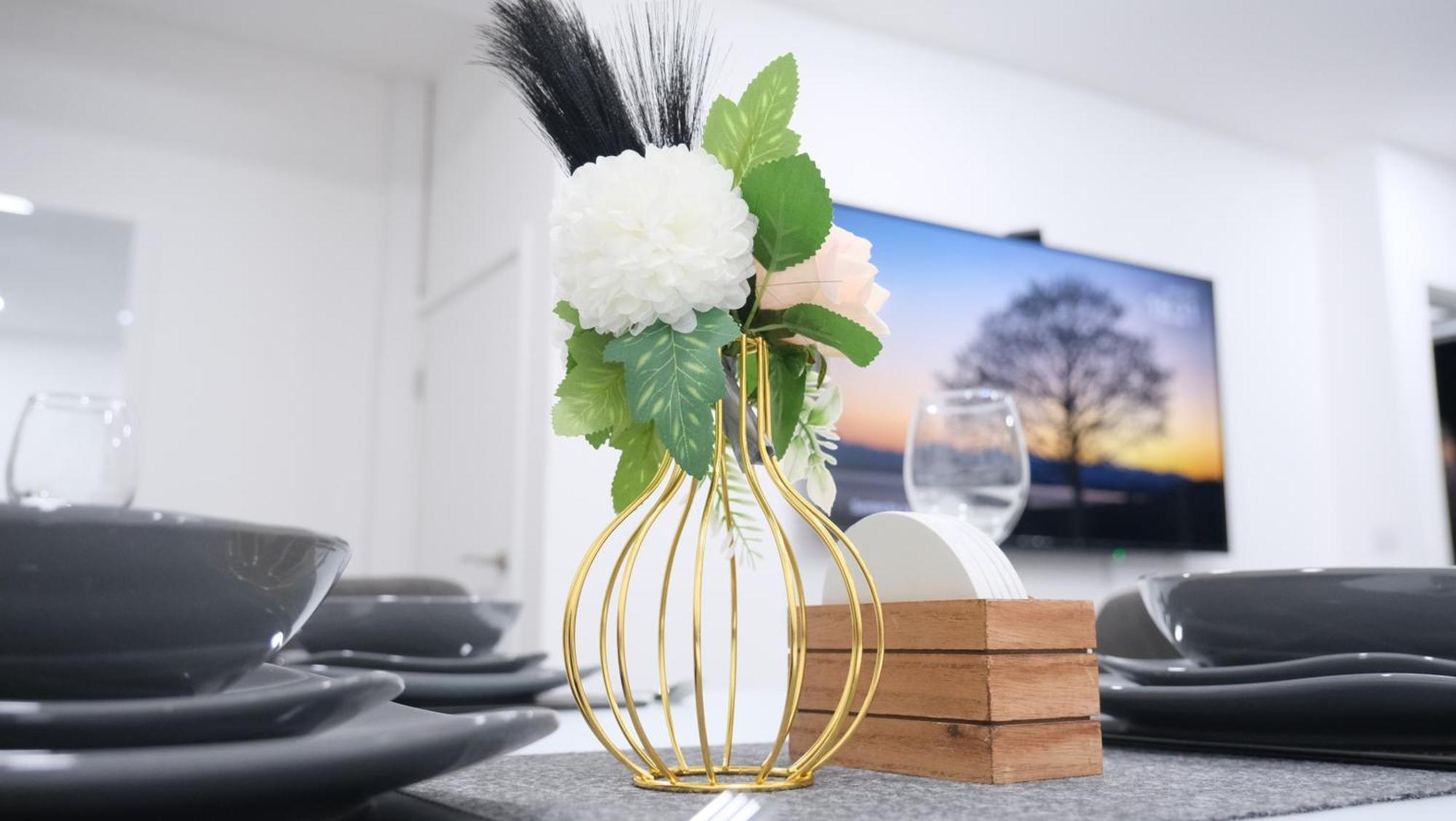Modernized Three Bedroom House Near City Stadium, Attractions, City Centre - Sky N Netflix - Convenient Transport Manchester Exteriér fotografie